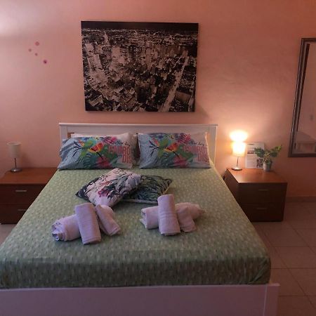 Cali-Formia B&B Esterno foto