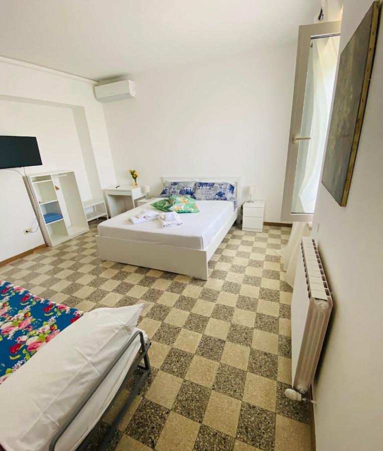 Cali-Formia B&B Esterno foto
